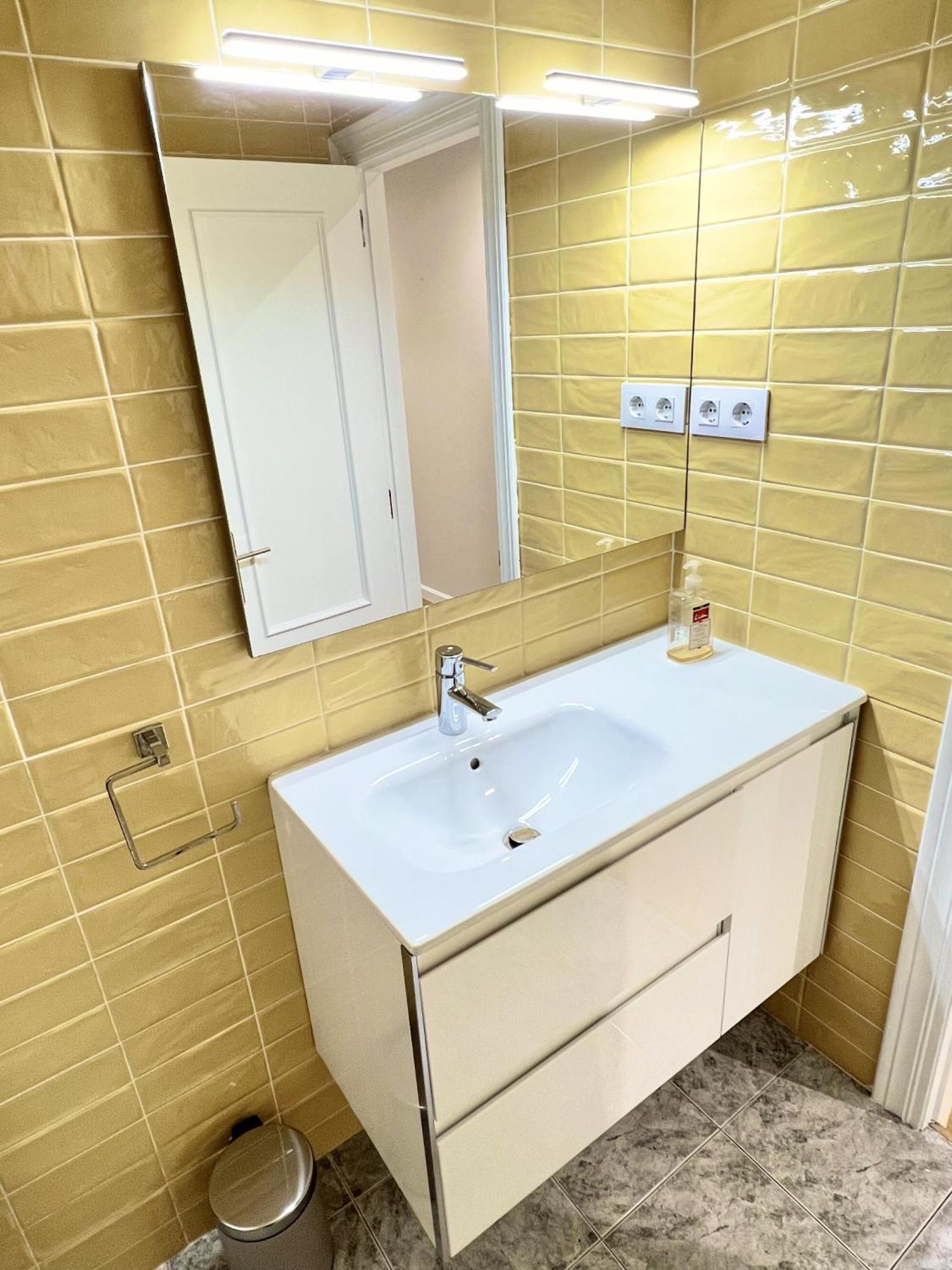 Ferienwohnung Vetusta Nest Oviédo Exterior foto